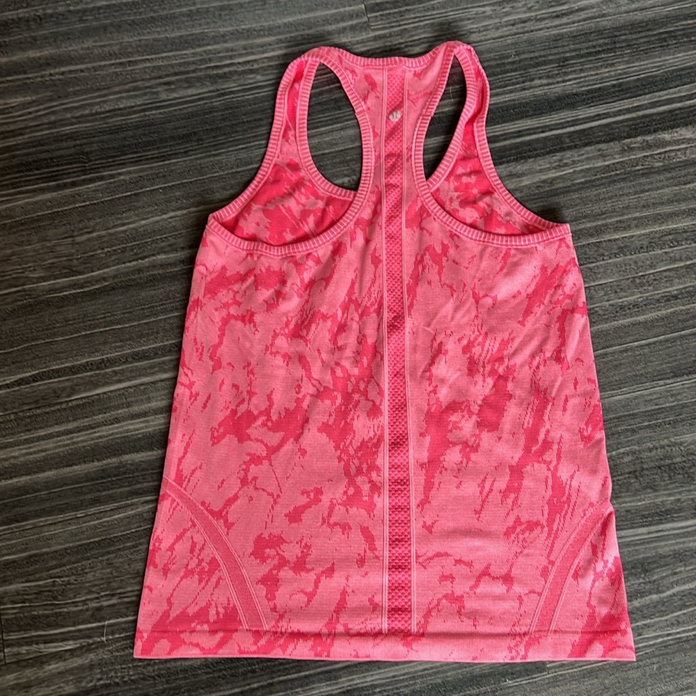 Lululemon Swifty Tech Racerback